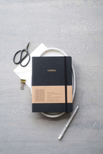 Mason Leather Mubarak Gift Set