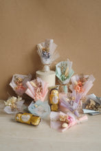 ADDITIONAL Item Gift Set (Ferrero Rocher Chocolate / Mini Dried Flower Bouquet / Buket Bunga Mini)